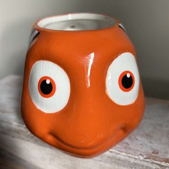 DISNEY/PIXAR zak! “Finding Nemo” Nemo Mug 🐟🐠🦈 - Picture 7 of 14